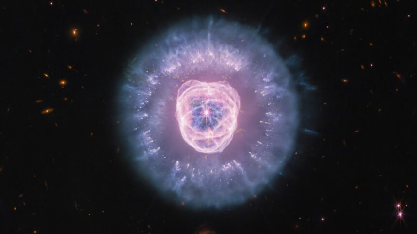 James Webb revela detalhes inéditos da Nebulosa do Leão, a 5 mil anos-luz da Terra