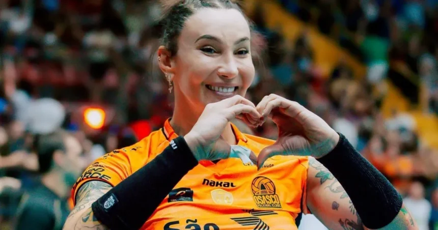 Tifanny é ovacionada pela torcida do Osasco após nova decisão da CBV