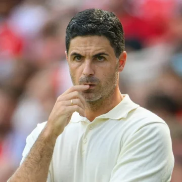 ‘Tenho lutado’: Arteta lamenta ausência de Jesus e Martinelli em título do Arsenal e culpa Premier League