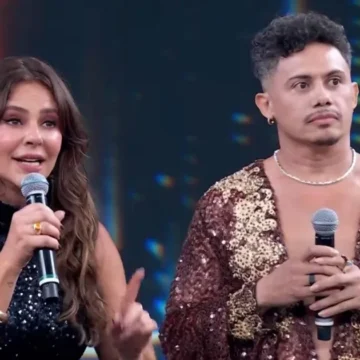 Paolla Oliveira aparece de surpresa na “Dança dos Famosos” e rouba cena
