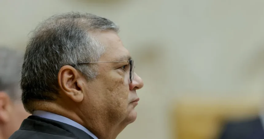 Partidos têm até quarta para responder Dino sobre gestão de emendas