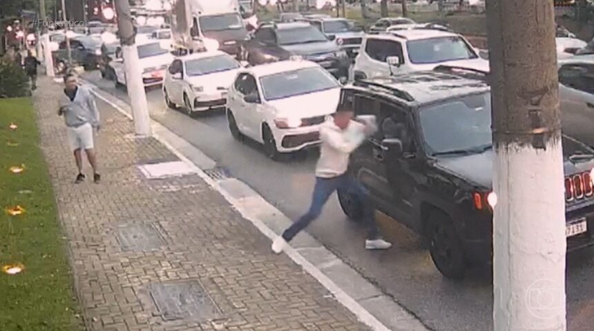 Ex-dirigente do São Paulo, Marco Aurélio Cunha quebra cinco costelas após perseguir assaltante e cair de escada