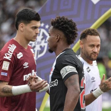 Ignorada de Thiago Mendes a Neymar repercute na imprensa internacional