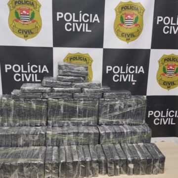 Polícia apreende 140 kg de pasta base de cocaína escondidos em caminhão de combustível em Paulínia