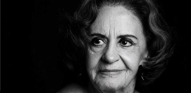 Laura Cardoso morre aos 98 anos, após uma vida inteira Laura Cardoso morre aos 98 anos, após uma vida inteira em cena