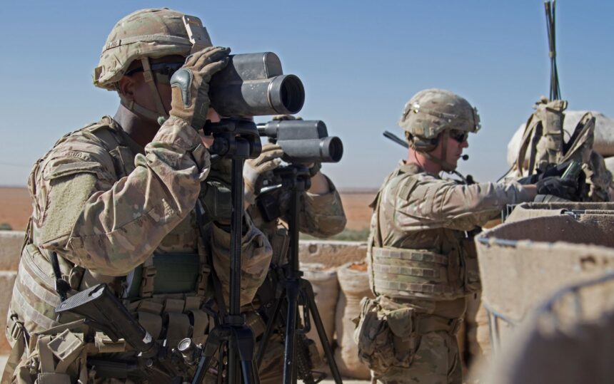 EUA avaliam reduzir presença militar no Oriente Médio e não EUA avaliam reduzir presença militar no Oriente Médio e não reconstruir bases atacadas, diz jornal
