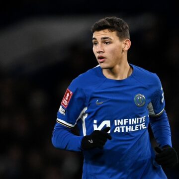 Vasco tenta Deivid Washington, mas atacante está próximo do Strasbourg