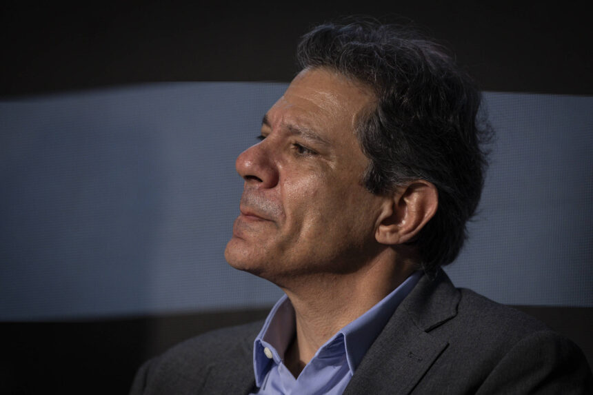 Haddad defende investigação sobre Lulinha e Marcola - 19/08/2026 - Haddad defende investigação sobre Lulinha e Marcola – 19/08/2026 – Política