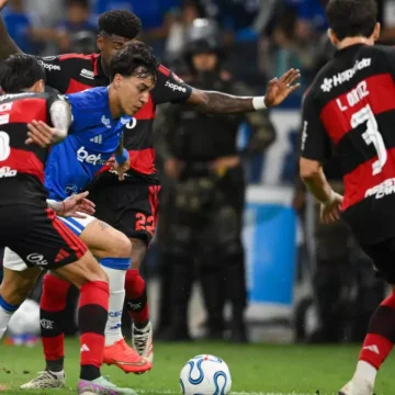 Cruzeiro leva vantagem sobre o Flamengo em mata-matas; relembre os duelos