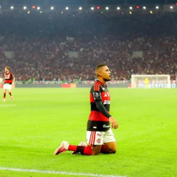 Lino provoca o Cruzeiro após jogo do Flamengo na Libertadores
