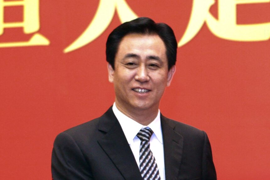 Por que fundador de gigante do setor imobiliário foi condenado Por que fundador de gigante do setor imobiliário foi condenado à prisão perpétua na China