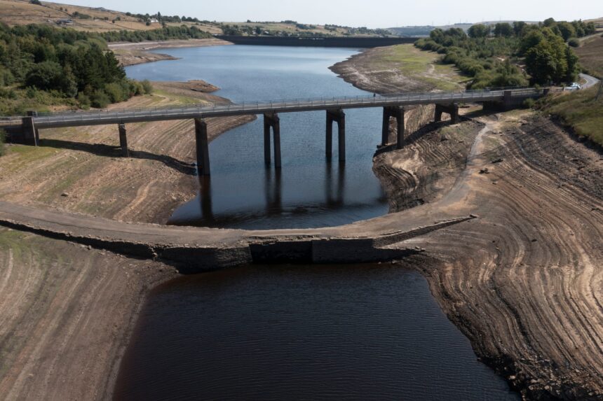 Só 3% das casas do Reino Unido têm ar-condicionado; veja Só 3% das casas do Reino Unido têm ar-condicionado; veja por que instalar o aparelho pode ser caro e 'piorar calor'