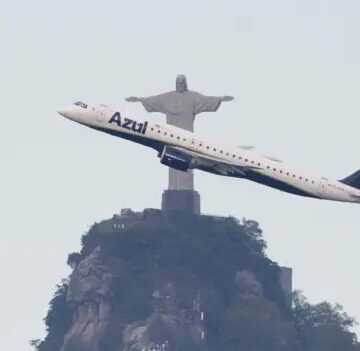 Brigou no avião? Você poderá ficar até um ano proibido Brigou no avião? Você poderá ficar até um ano proibido de voar; entenda, em cinco pontos, a nova regra da Anac