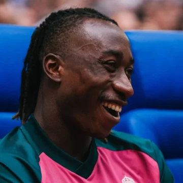 Diomande se inspira em conselho de Drogba: ‘Preparado para morrer por Mourinho’