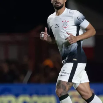 Regulamento da Conmebol prevê punição ao Corinthians por conta de Raniele