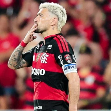Arrascaeta abusa da sinceridade após vitória do Flamengo