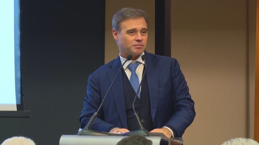 STF mantém suspensão temporária de multas da NR-1 STF mantém suspensão temporária de multas da NR-1
