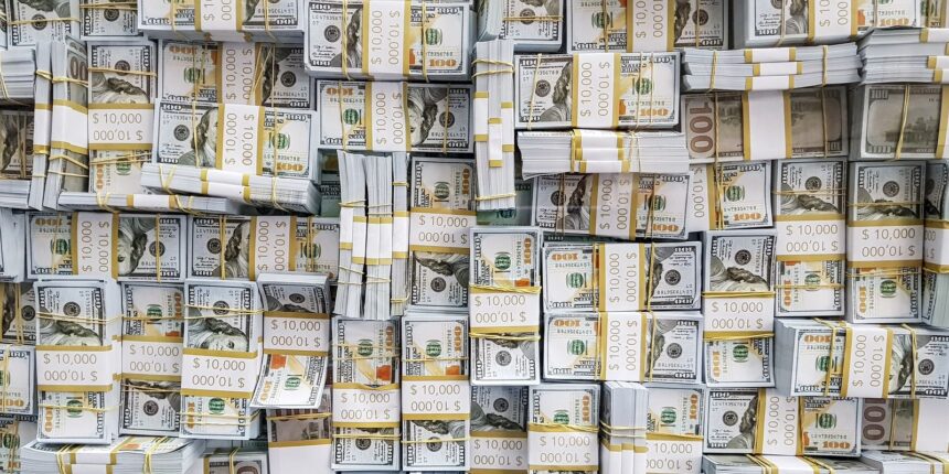 Dólar cai a R$ 5,14 com alívio no mercado externo