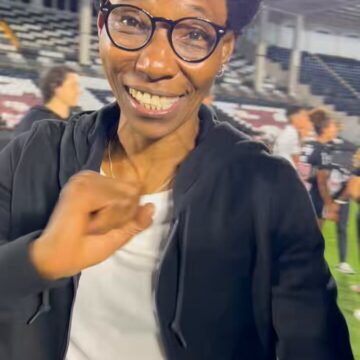 Feminino: Pretinha celebra o retorno do Vasco à Série A; Feminino: Pretinha celebra o retorno do Vasco à Série A; veja vídeos