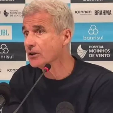 Luís Castro defende Grêmio após derrota: “Eu sou o responsável”