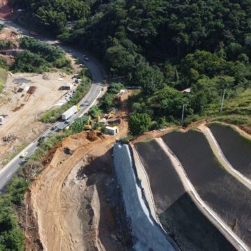Pista de subida da Serra das Araras será interditada para novas detonações de rochas nesta semana