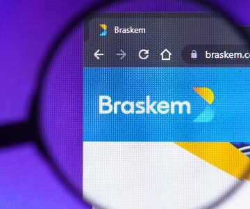 Braskem cai à mínima histórica na Bolsa com pedido de recuperação