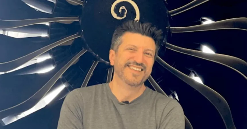 Quem é Lito Sousa, influencer em busca de tratamento para doença que degenera o cérebro