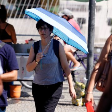 Salário mínimo deverá subir para R$ 1.741 em 2027