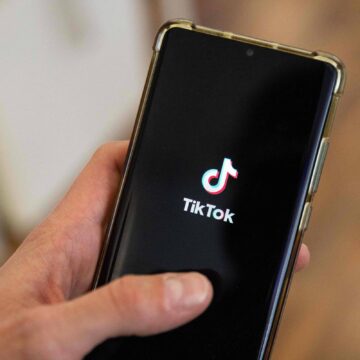 TikTok: fiscalização impõe multa de R$ 153,7 mi por falhas – 25/08/2026 – Cotidiano