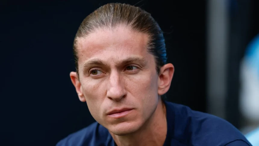 Como indefinição de artilheiro do Monaco atrapalha planos de Filipe Como indefinição de artilheiro do Monaco atrapalha planos de Filipe Luís no mercado