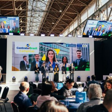 Governo amplia serviços para MEIs no Contrata+Brasil e regulamenta sistema Governo amplia serviços para MEIs no Contrata+Brasil e regulamenta sistema de compras online