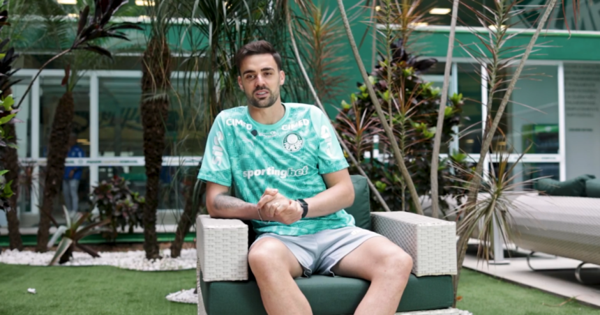 Web não perdoa atuação de novo goleiro do Palmeiras contra influenciador