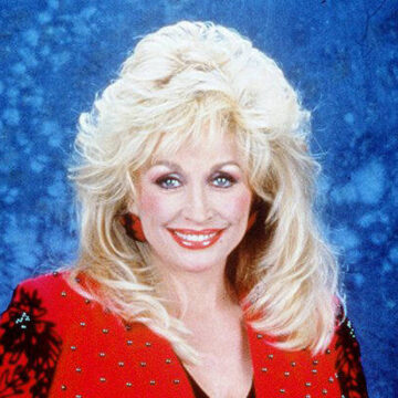 Sem medo de ser vulgar, Dolly Parton foi feminista radical – 25/08/2026 – Ilustrada