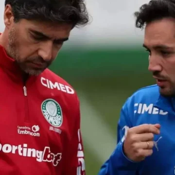 Escalação do Palmeiras: saída de Allan Elias muda o time Escalação do Palmeiras: saída de Allan Elias muda o time contra o Santos