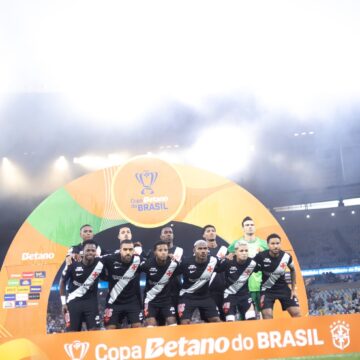 Contra o Vitória, Vasco tenta chegar a sua 3ª semifinal seguida de Copa do Brasil