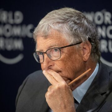 Bill Gates alerta para perigos da IA e quer discutir regras com Xi Jinping, presidente da China