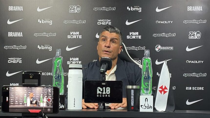 Confira outros tópicos da entrevista coletiva de Pedro Emanuel após Vasco 1 x 0 Vitória