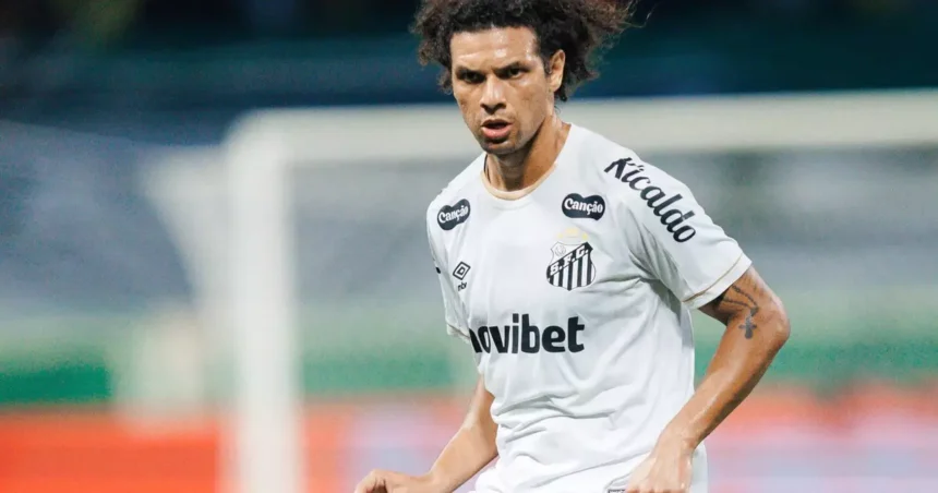 “Não foi uma postura digna de Santos”, diz Arão após derrota na Copa do Brasil