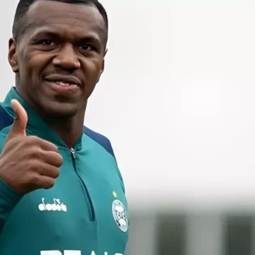 Queda de Jacy vira campanha publicitária do BIS no Couto Pereira