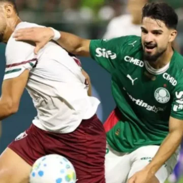 Fluminense tem números baixos em jogos no gramado sintético