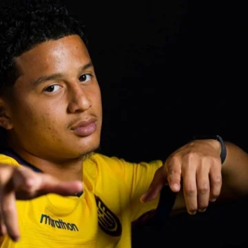 Flamengo negocia Anthony Valencia, do Antwerp