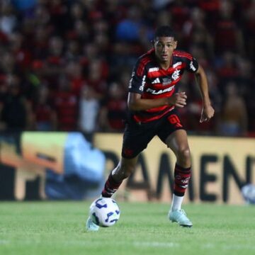 Flamengo recusa proposta de time italiano por João Victor