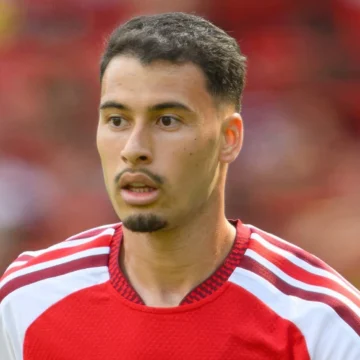 Com saída de Martinelli e sem Alvarez, Arsenal planeja cartada por atacante de rival