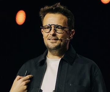 Brasileiro, presidente global da Oakley, diz porque país é chave Brasileiro, presidente global da Oakley, diz porque país é chave na empresa