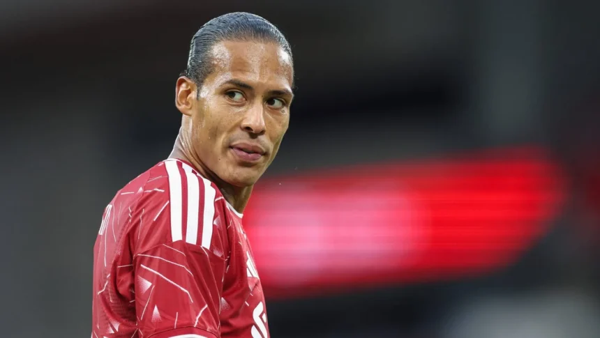 Van Dijk: ‘Temos que manter jogadores de qualidade. Quero que Gakpo fique’