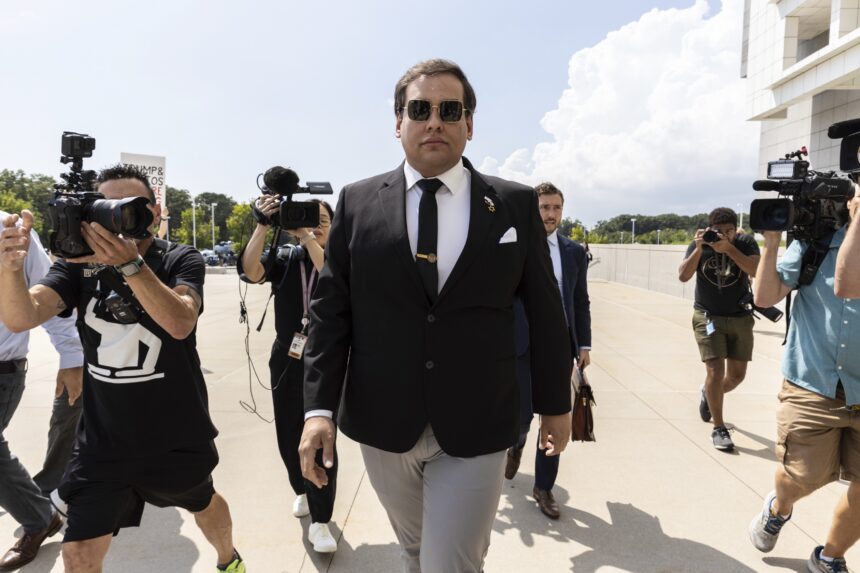 Ex-deputado dos EUA George Santos é banido para sempre de plataforma de apostas
