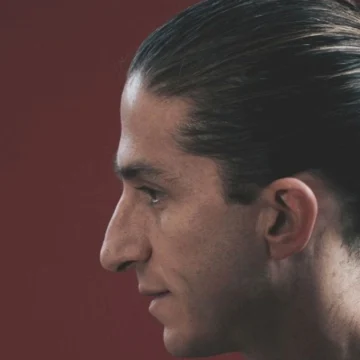 Jornal francês se rende a Filipe Luís após começo no Monaco