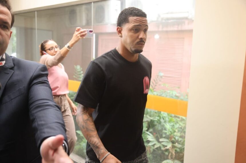 Em depoimento à Polícia Civil, David admitiu conhecer investigados, mas negou envolvimento