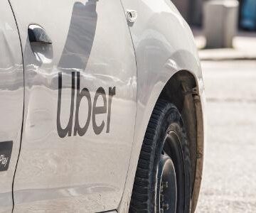 Uber reduz equipe global em 10% com demissão de 3.300 funcionários