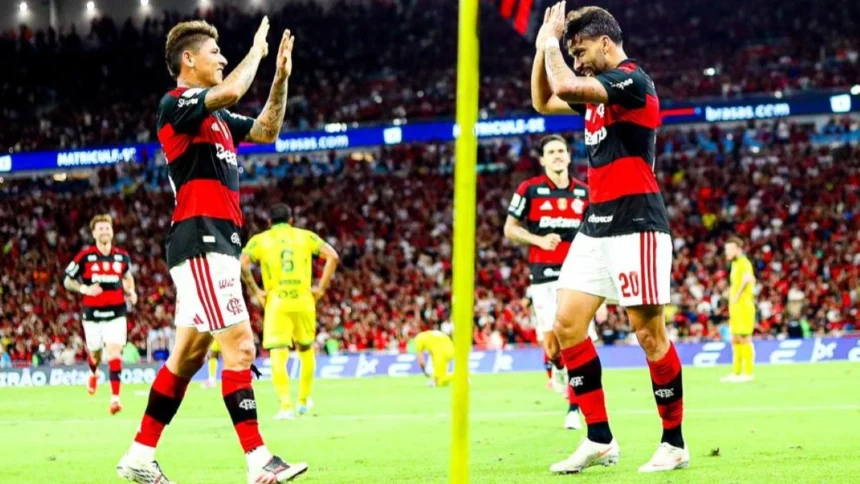 Lucas Paquetá ‘dobra aposta’ e mira 20 gols neste ano pelo Flamengo